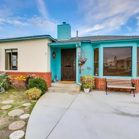 Gardena Vacation Rental 5 Mi To Manhattan Beach!